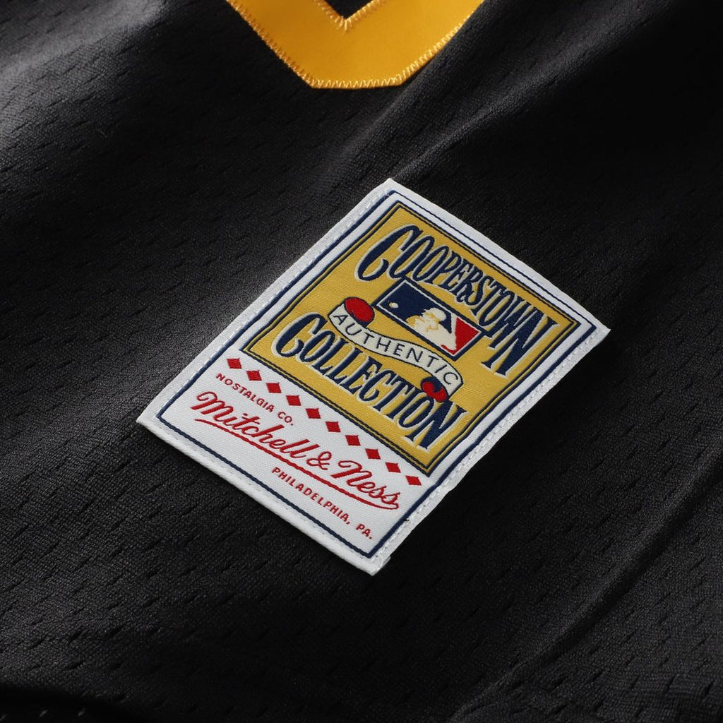 Pittsburgh Pirates Mitchell & Ness Black Authentic MLB Jersey
